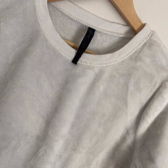 GAIAM - soft crew neck - Picture 3 of 3